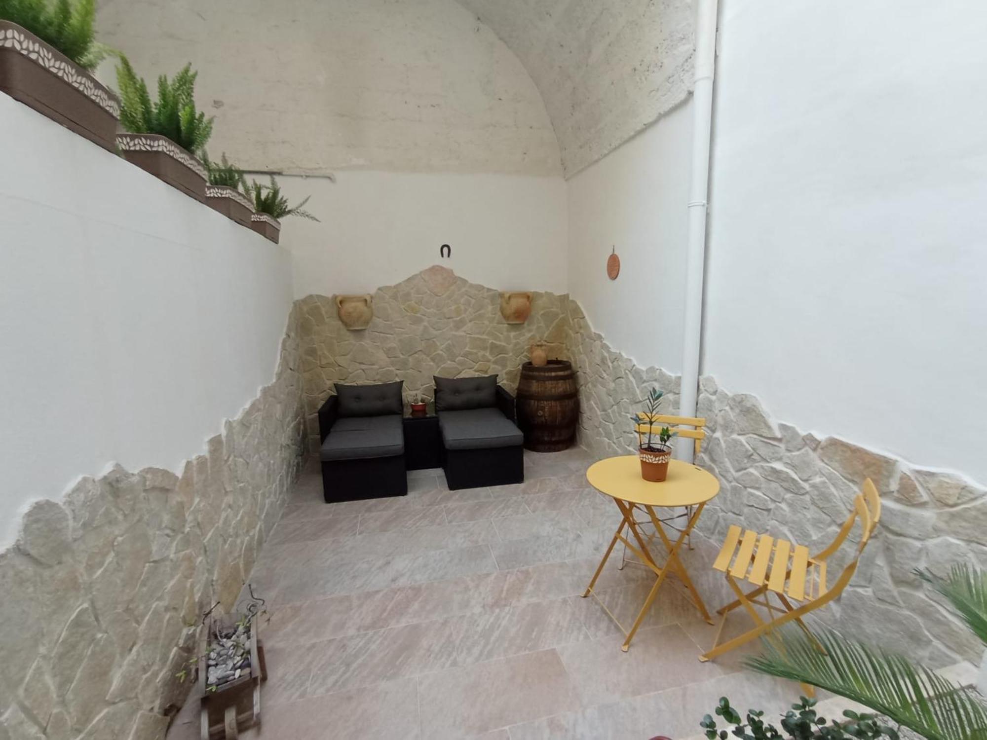 Samele * Lecce